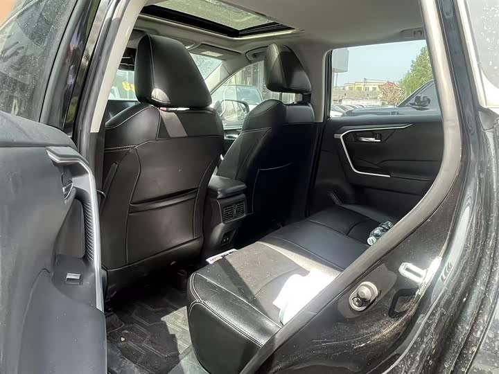 Toyota Rav-4