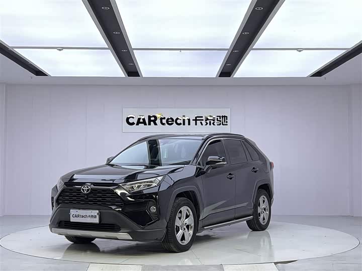 Toyota Rav-4