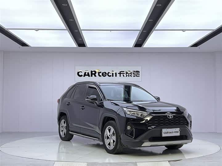 Toyota Rav-4