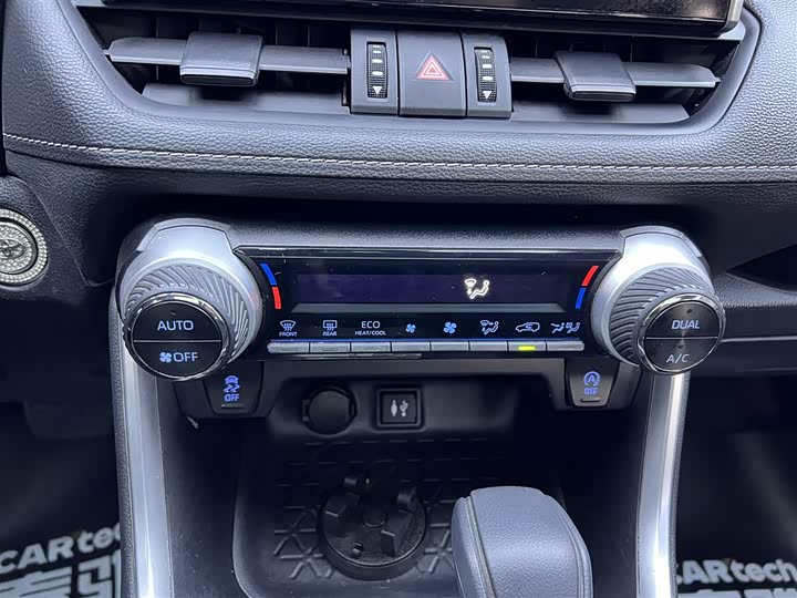 Toyota Rav-4