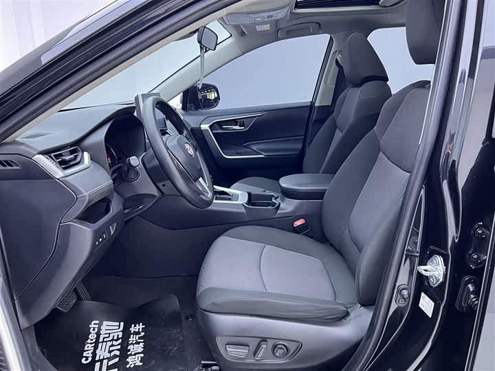 Toyota Rav-4