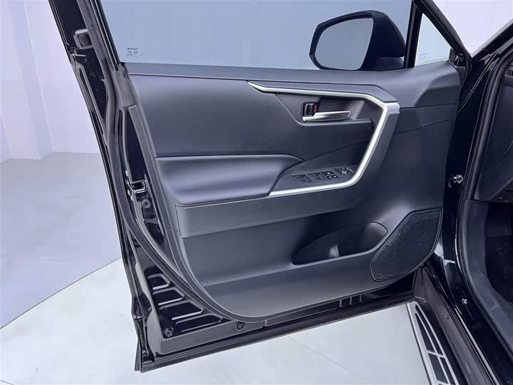 Toyota Rav-4