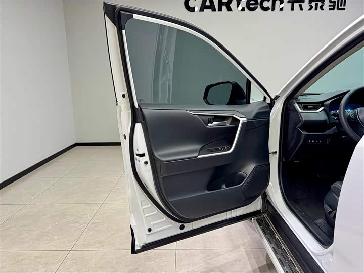 Toyota Rav-4