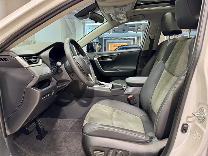 Toyota Rav-4