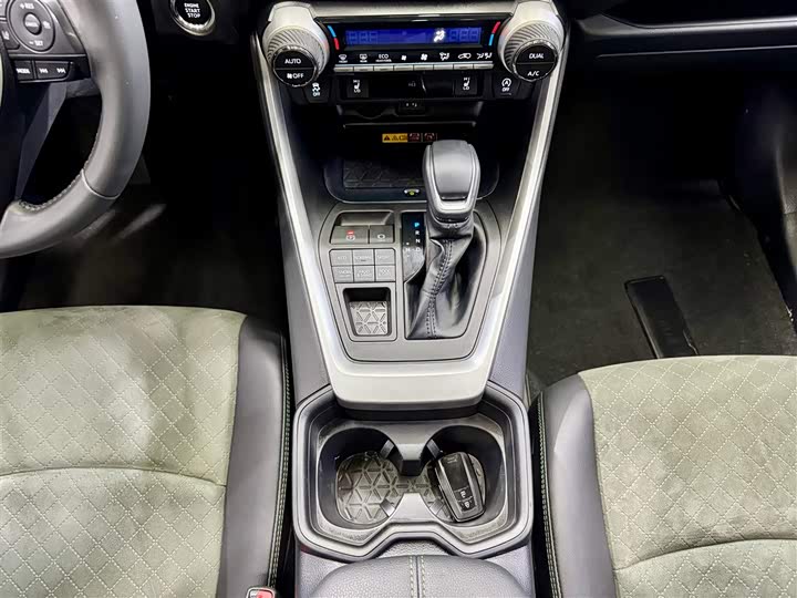 Toyota Rav-4