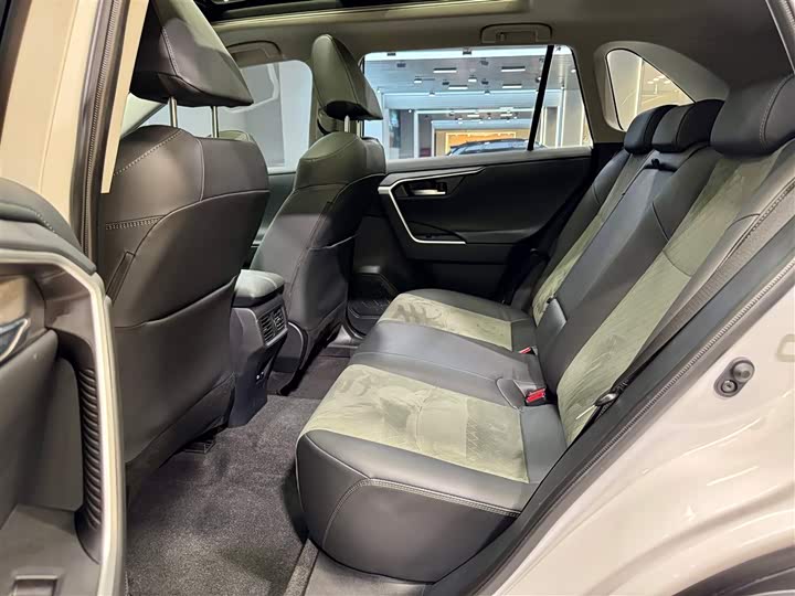 Toyota Rav-4
